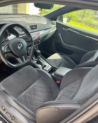 Skoda Superb cena 98400 przebieg: 143600, rok produkcji 2018 z Poznań małe 137